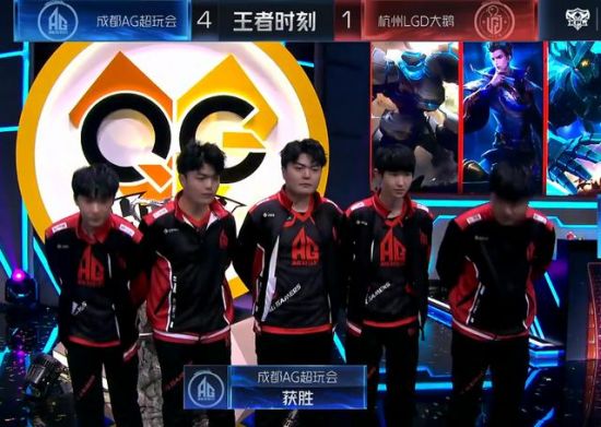 体验全新5v5 MOBA游戏Starvault VR在Meta Quest公测